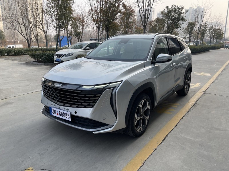 济宁23年吉利博越2