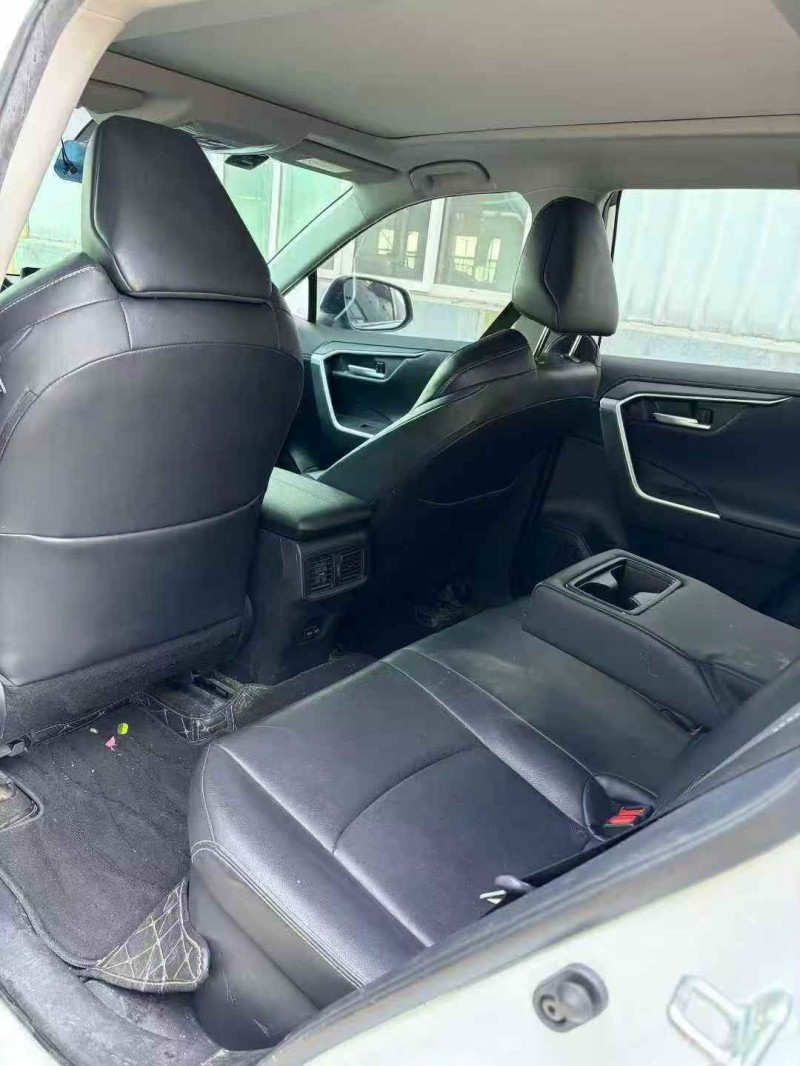 东营24年丰田威兰达8