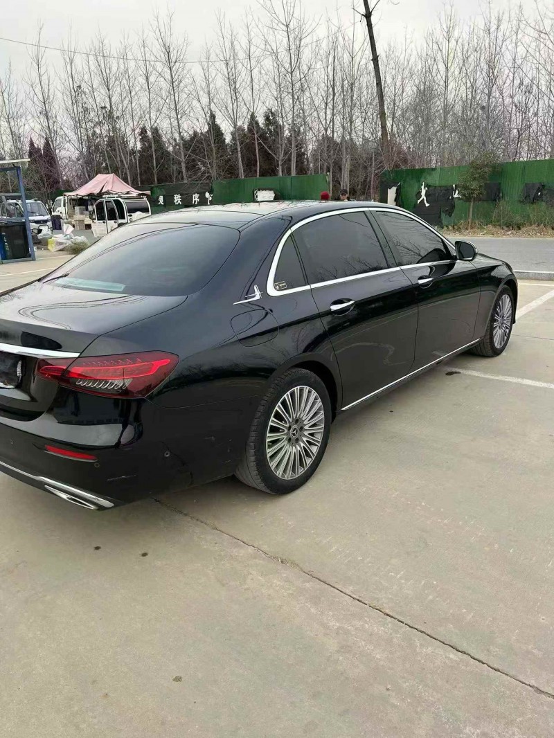 德州21年奔驰E9