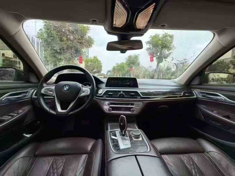 江门16年宝马7系5