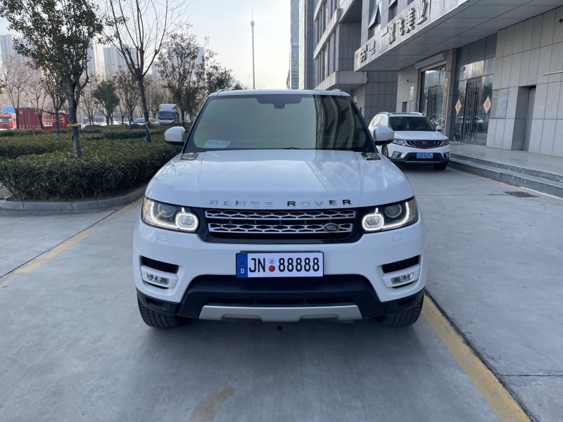 济宁15年路虎揽胜运动1