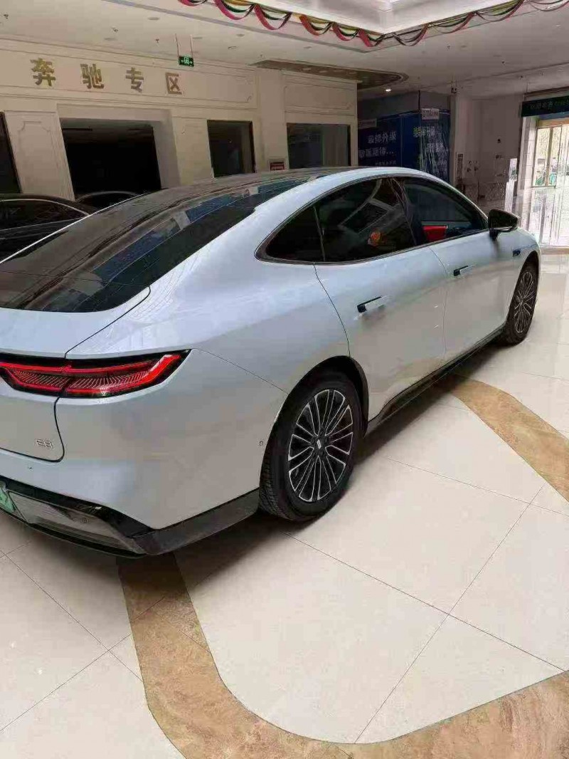 淮北25年吉利银河8