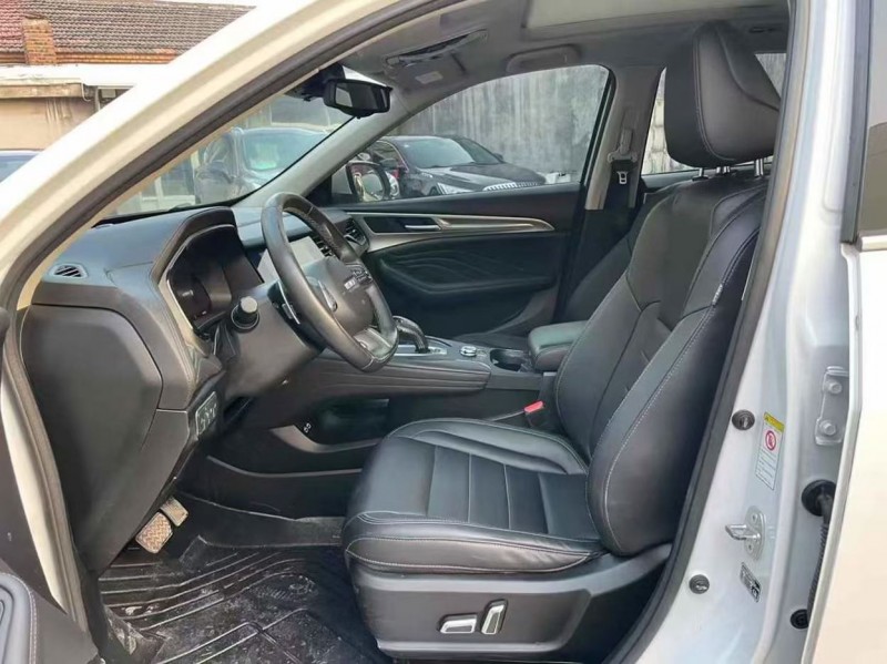 泰安19年哈弗H75