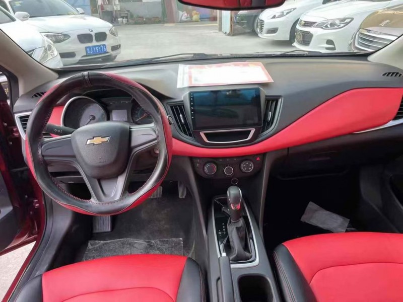 泰安18年雪佛兰科沃兹7