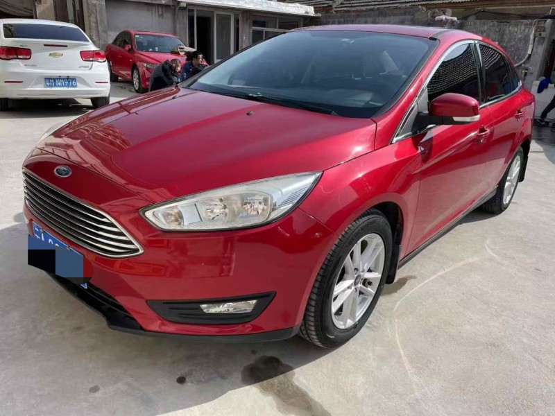 泰安17年福特福克斯2