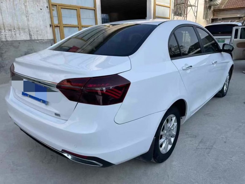 泰安20年吉利帝豪5