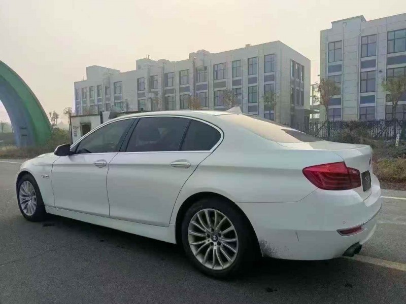 济宁14年宝马5系6