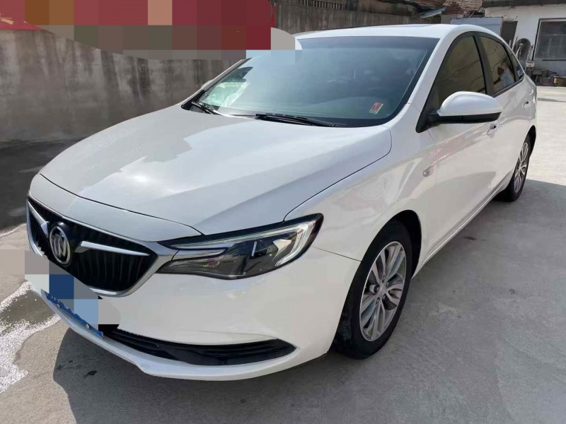 泰安18年别克英朗3