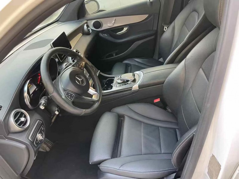 泰安17年奔驰GLC5