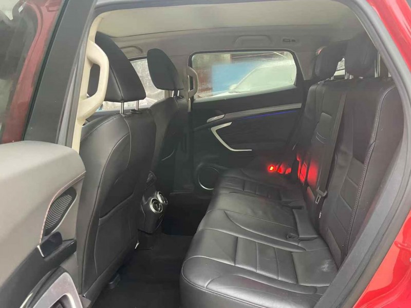 泰安18年长城汽车魏牌6