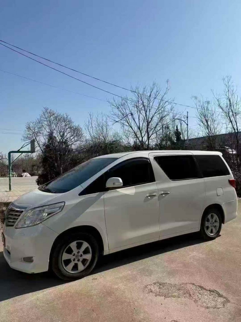 淄博11年丰田埃尔法5