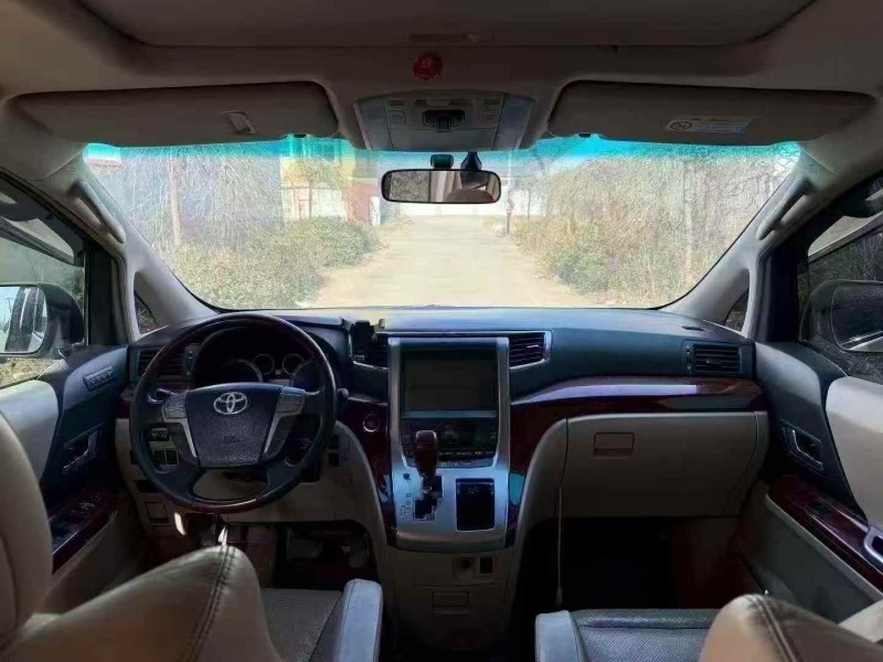 淄博11年丰田埃尔法9