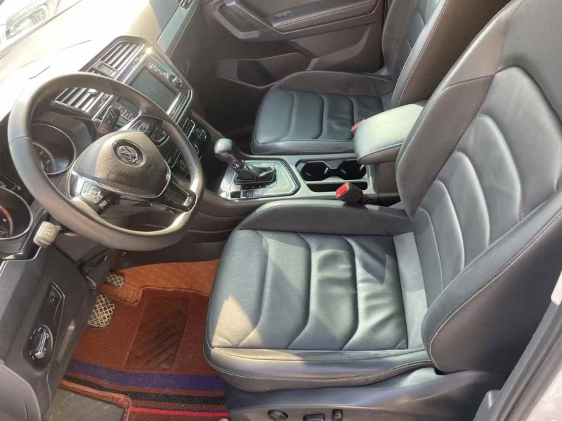 泰安17年大众途观9