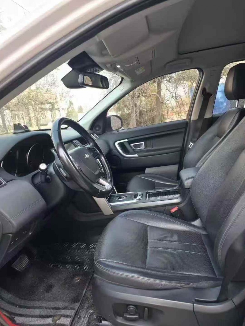 德州19年路虎发现神行7