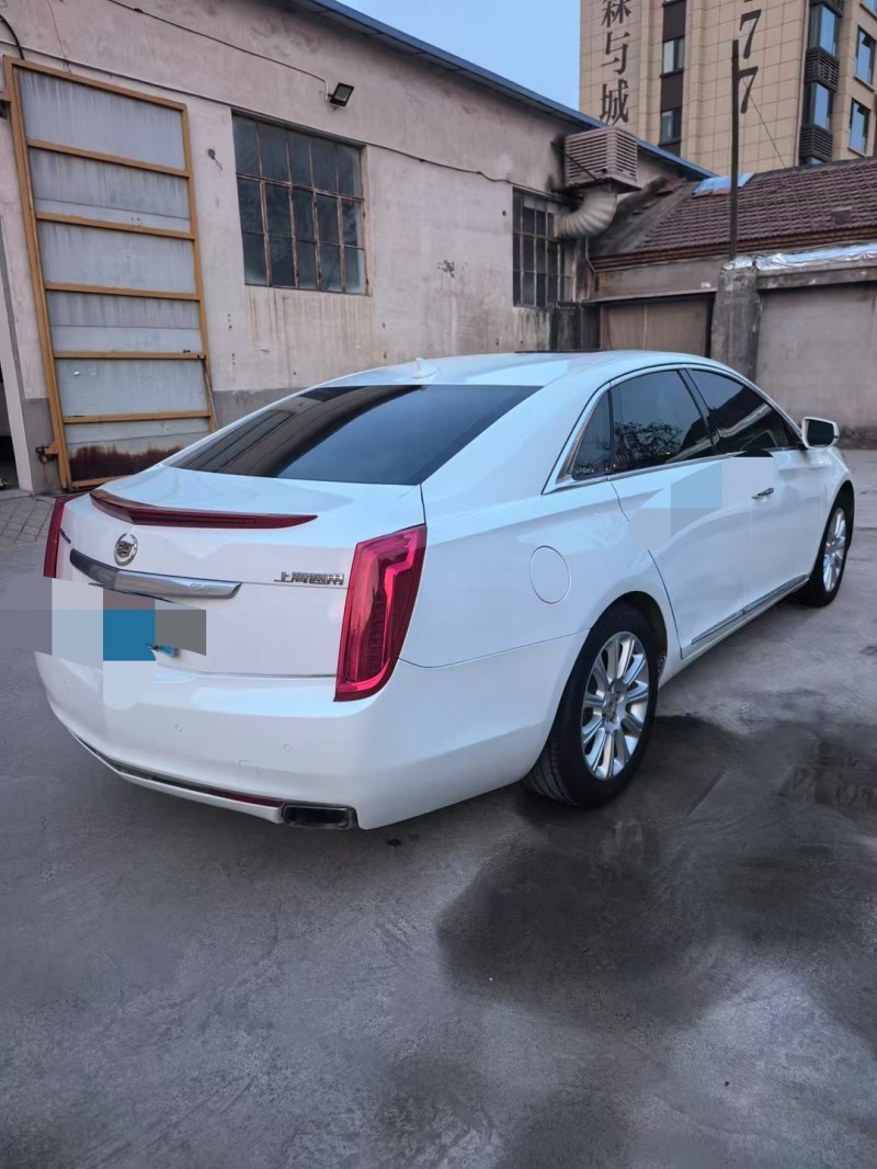 泰安15年凯迪拉克XTS4