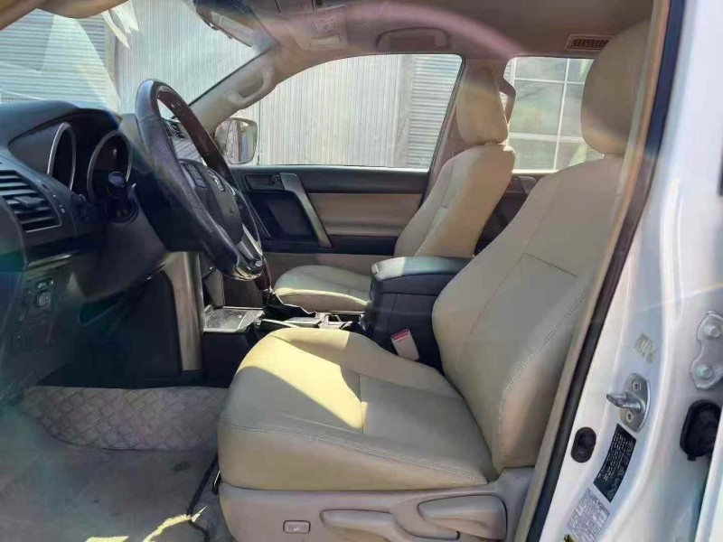 泰安14年丰田普拉多8