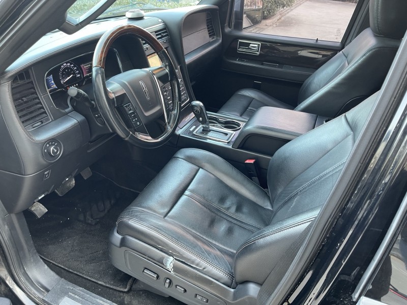 济宁18年林肯领航员4