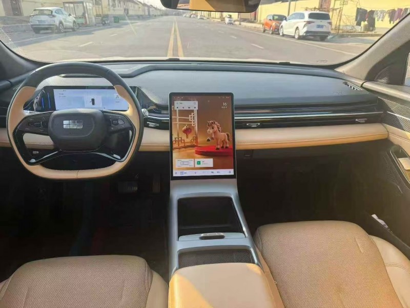 青岛23年吉利银河5