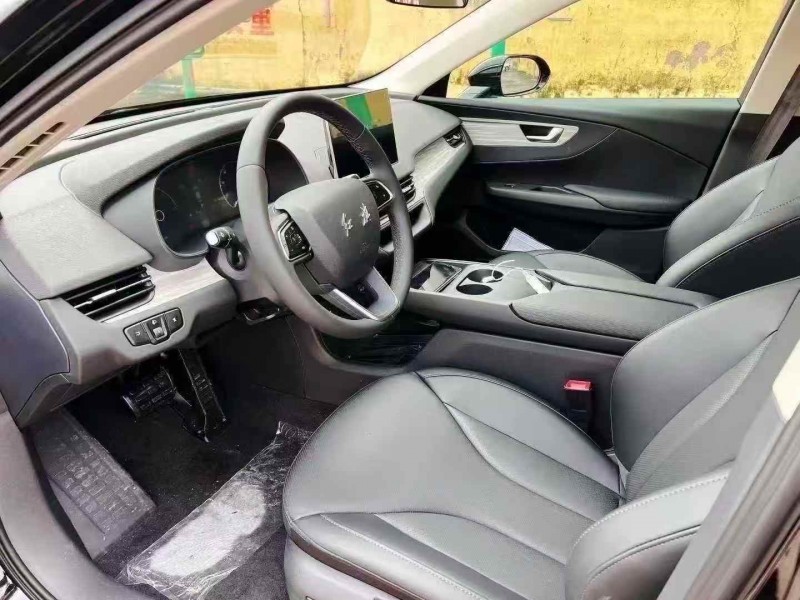 烟台25年红旗E-QM56