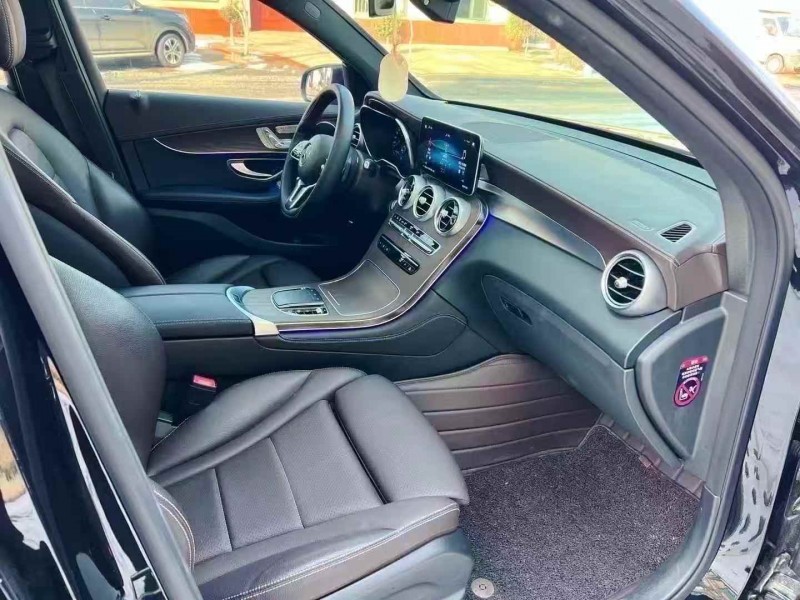 东营22年奔驰GLC5