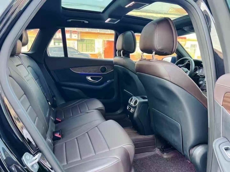 东营22年奔驰GLC6