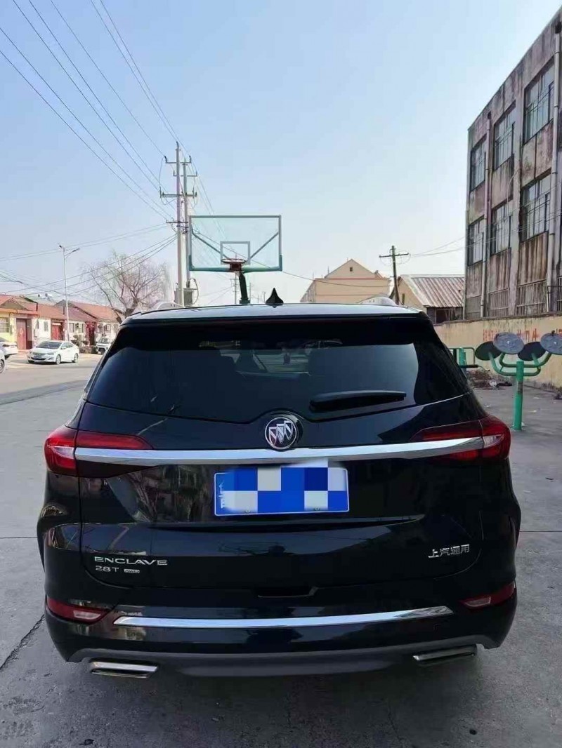 东营21年别克昂科旗8