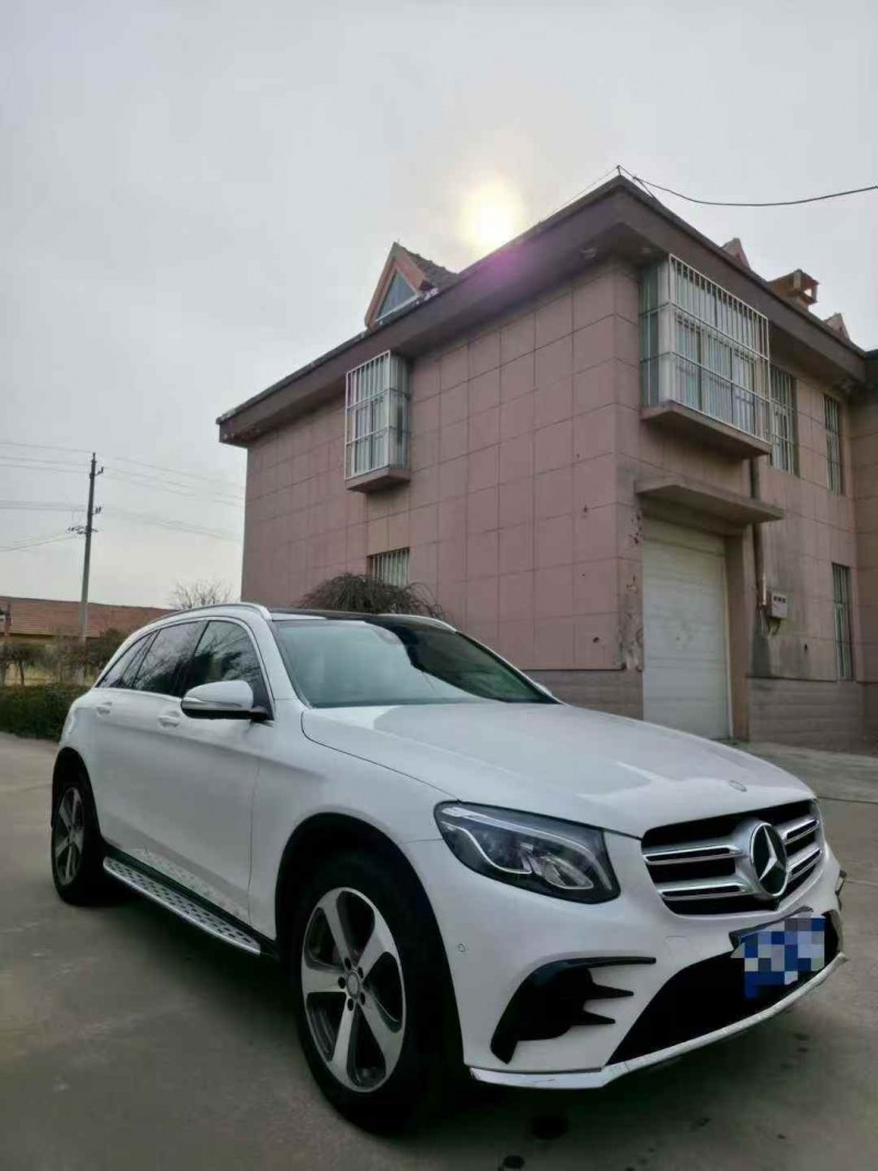 东营17年奔驰GLC3