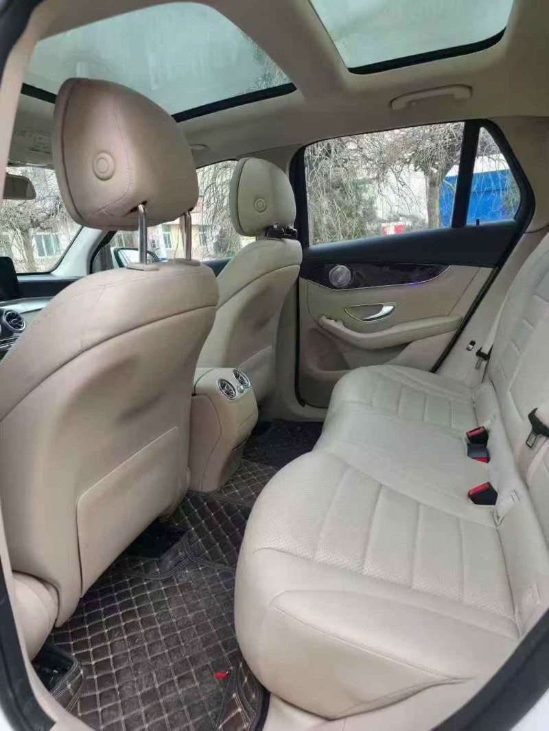 东营17年奔驰GLC6