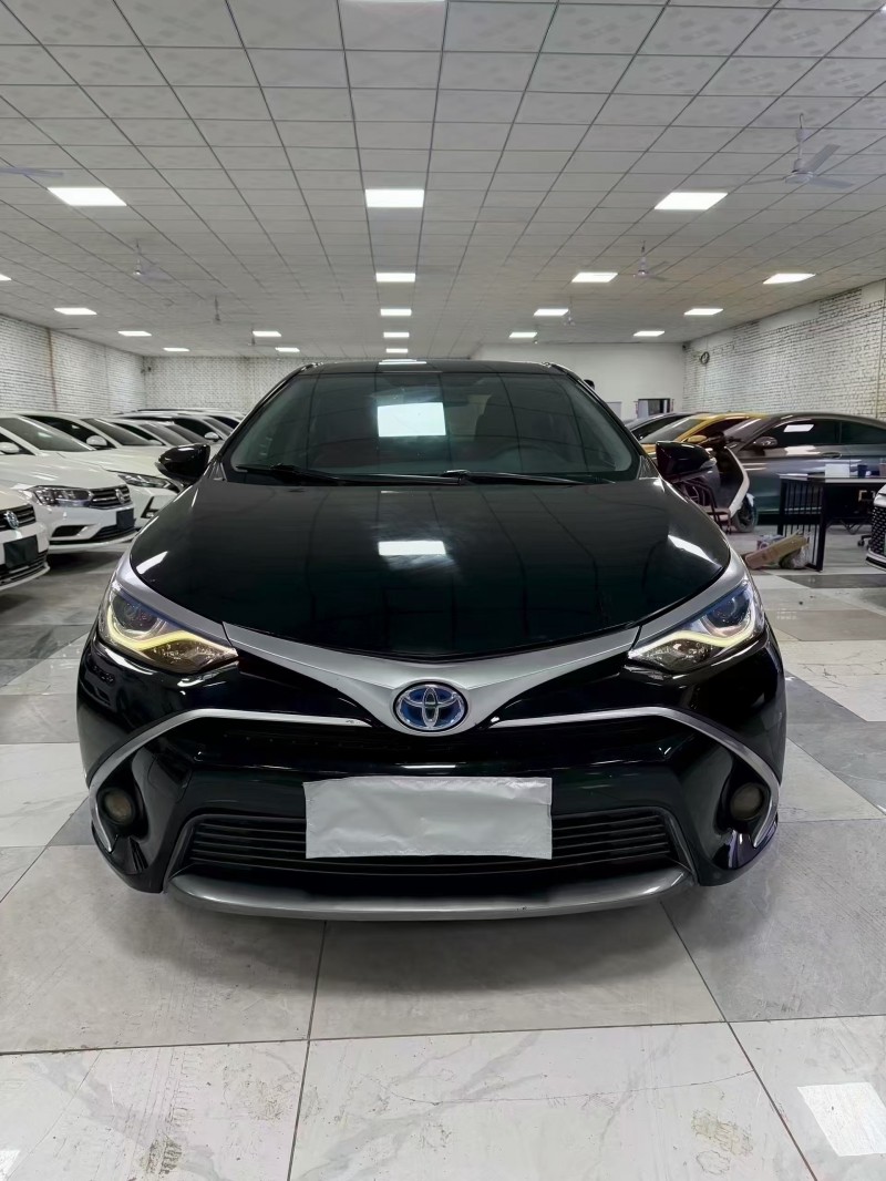 廊坊18年丰田雷凌1