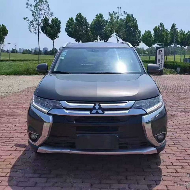 廊坊17年三菱欧蓝德1