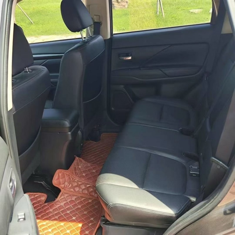 廊坊17年三菱欧蓝德5