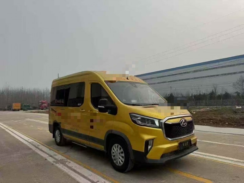 菏泽22年大通EV30L3