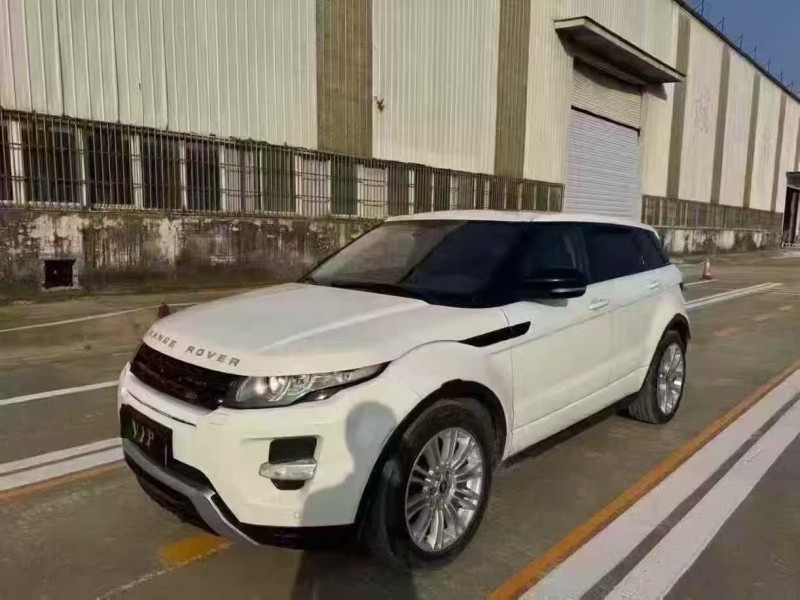 菏泽21年路虎极光3