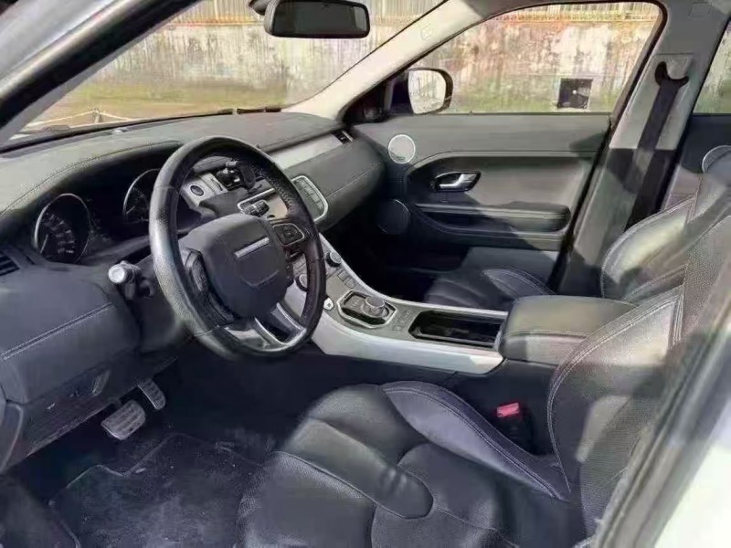 菏泽21年路虎极光6