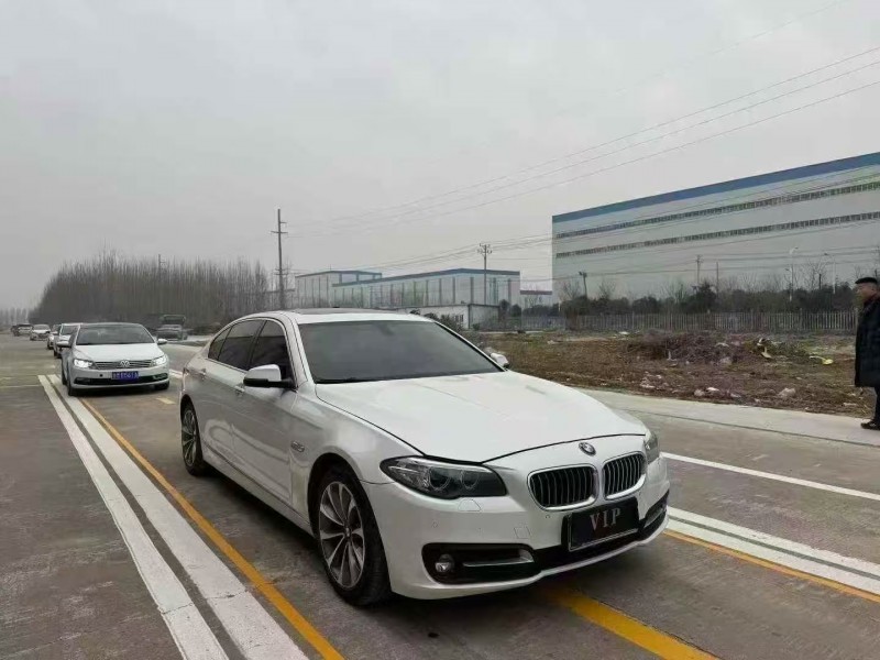 菏泽17年宝马5系2