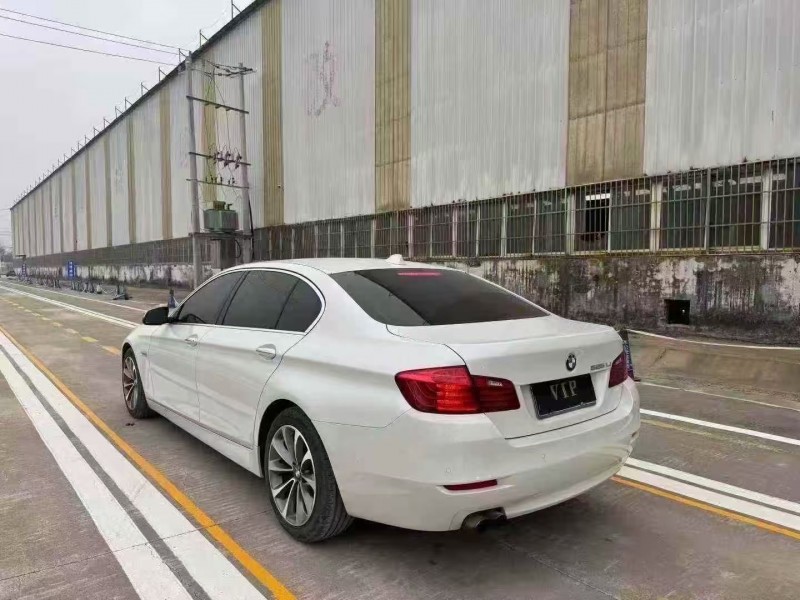 菏泽17年宝马5系8
