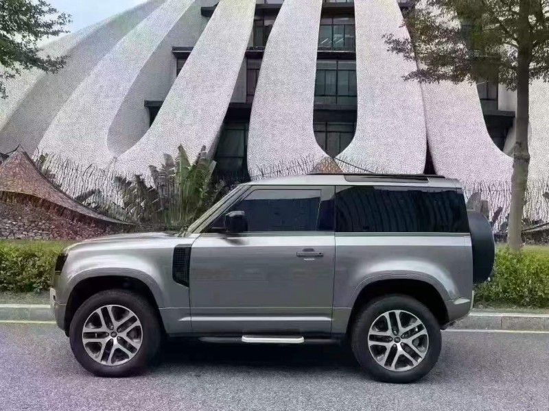 深圳22年路虎卫士8