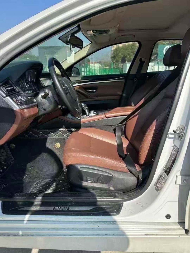 金华15年宝马5系4