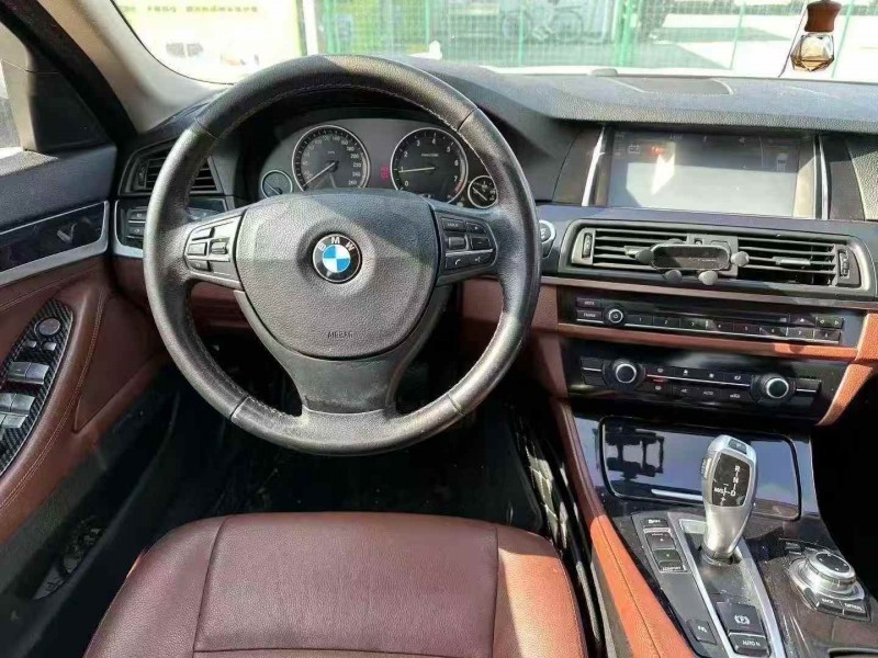 金华15年宝马5系6