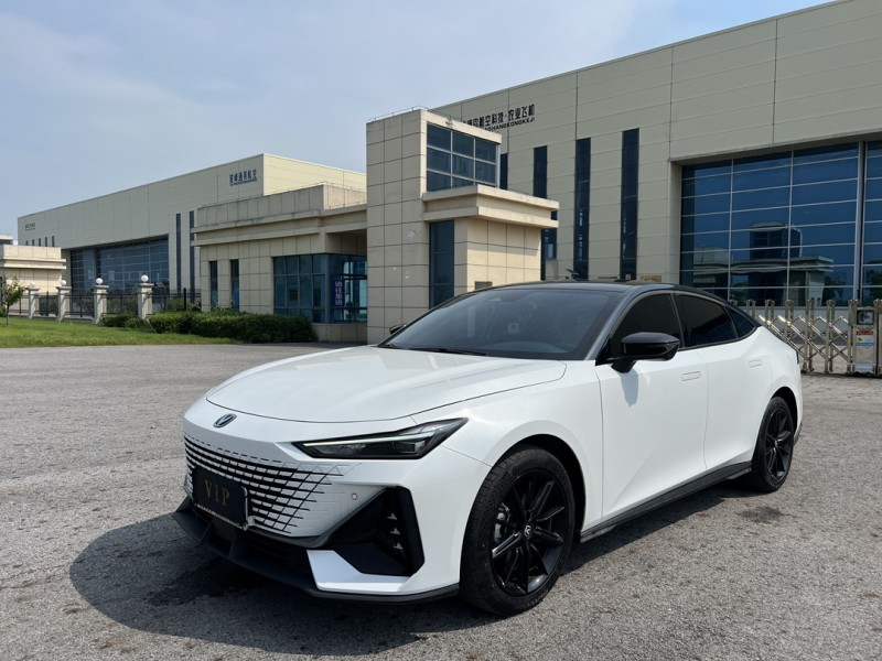 盐城23年长安汽车UNI7