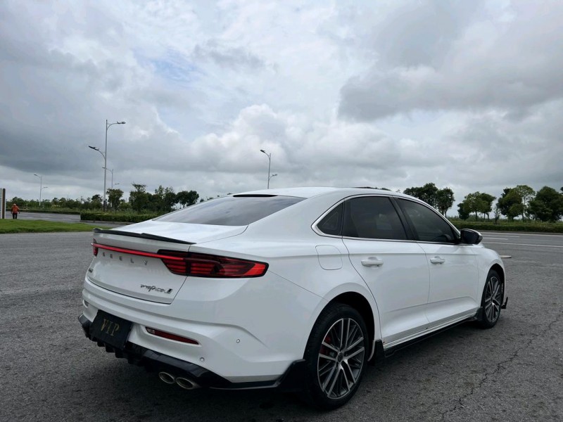 盐城23年吉利星瑞5