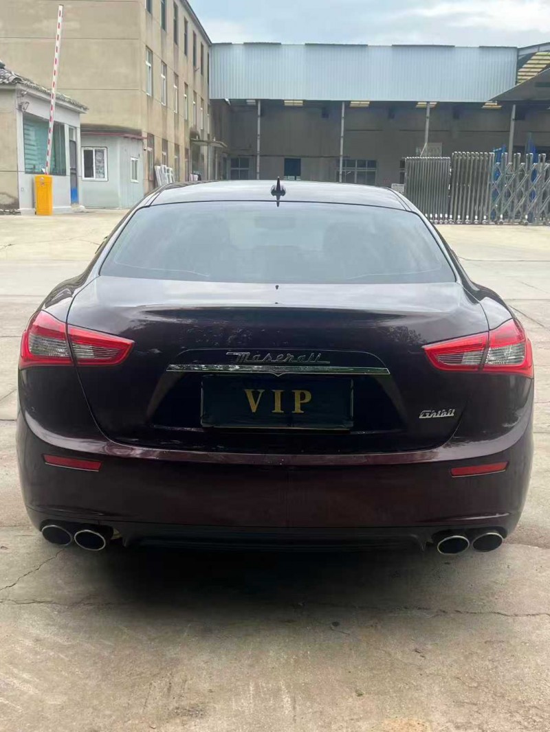 徐州15年玛莎拉蒂Ghibli9