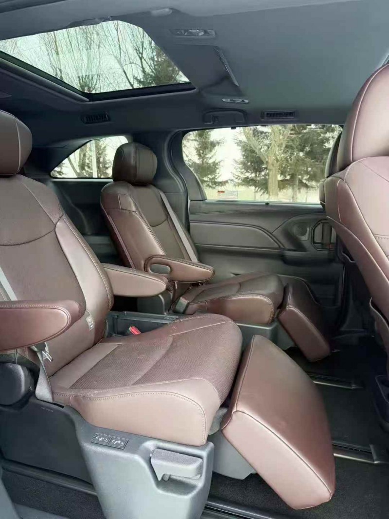 吉林26年丰田格瑞维亚8