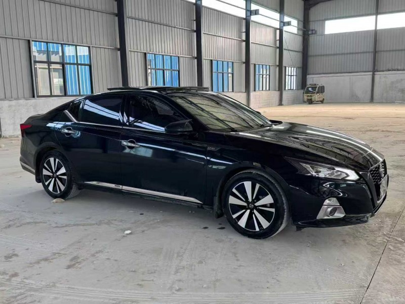 徐州19年日产天籁2