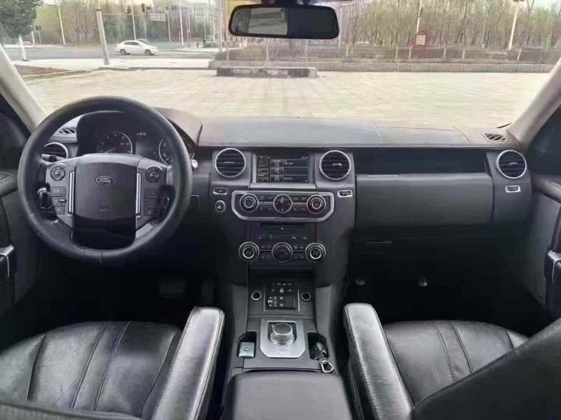 吉林18年路虎发现4