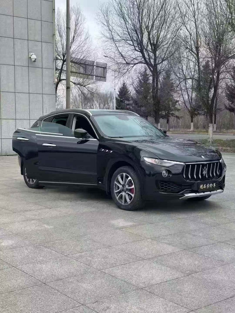 吉林17年玛莎拉蒂Levante2