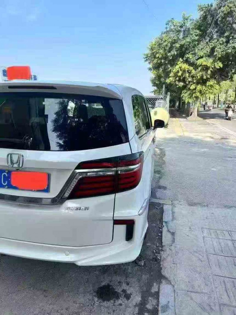 桂林17年本田艾力绅8