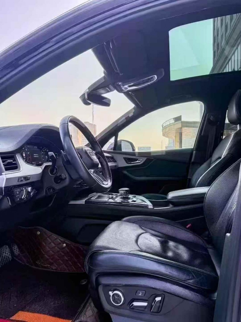 吉林18年奥迪Q77