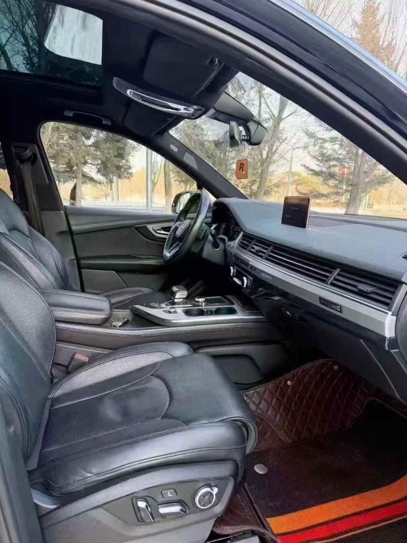 吉林18年奥迪Q78