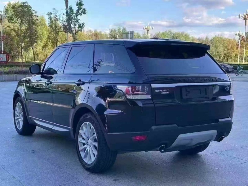 吉林16年路虎揽胜运动3